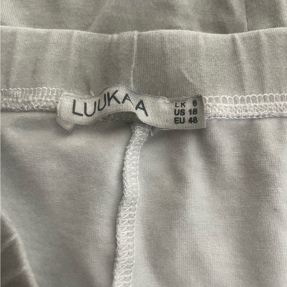 Luukaa Leggings Size 6 EU | 18 US Greige Color EUC - Picture 5 of 10